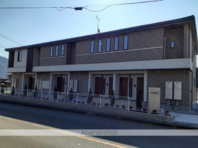 �N���E���E�r���[�@�T �����O��