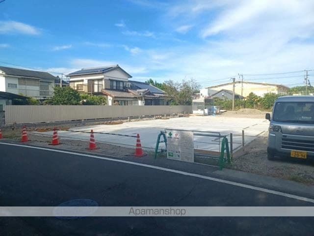 �X�g�����`�A �����O��