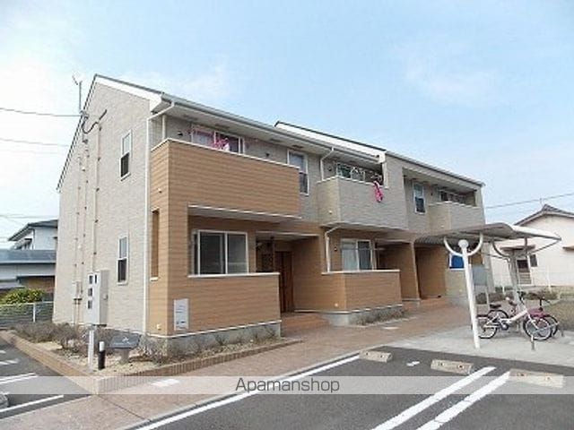 �t�H���X�g�E�s���A �����O��