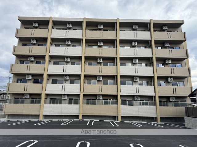 �A�x�j�[������ �����O��