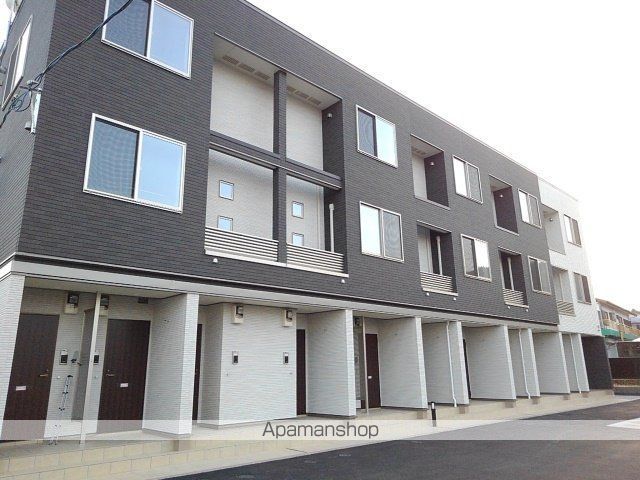 �{�j�[�g�@�U �����O��